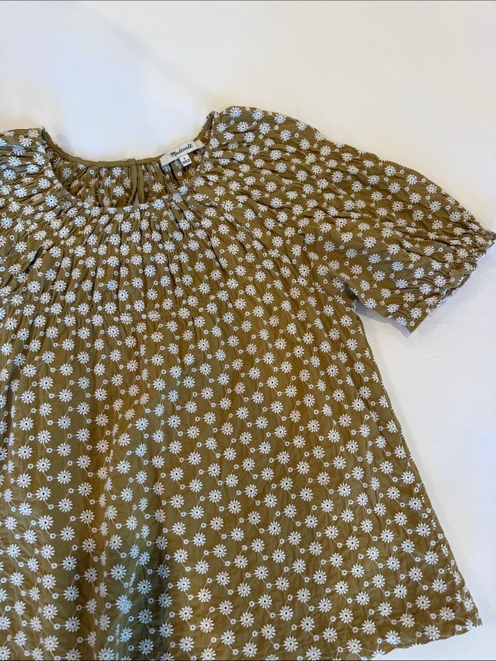 Madewelll Embroidered Floral Blouse - Olive Daisy